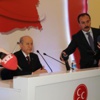 Devlet Bahçeli'den mikrofon tepkisi