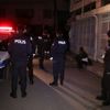 Sevgilisinin evine tırmandı, bıçakla dehşeti yaşattı Sevgilisinin evine tırmandı, bıçakla dehşeti yaşattı