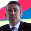 Ali Koç: Yapılan tüm oyunlara, provokasyonlara, gerginliğe rağmen yarın inşallah şampiyon olacağız Ali Koç: Yapılan tüm oyunlara, provokasyonlara, gerginliğe rağmen yarın inşallah şampiyon olacağız