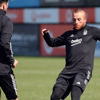 Beşiktaş'ta Gökhan Töre şoku Beşiktaş'ta Gökhan Töre şoku