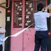 Zeytinburnu'nda duvarlarında çatlaklar oluşan bina mühürlendi