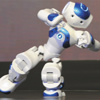Robot NAO zeybek oynadı Robot NAO zeybek oynadı