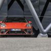 Yenilenen Porsche Panamera Aralık ayında geliyor