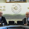 Ulaştırma ve Altyapı Bakanlığı'nda devir teslim töreni yapıldı