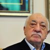 Gülen'in fotoğrafını 'Peygamberimiz' diye kaydetmiş! Gülen'in fotoğrafını 'Peygamberimiz' diye kaydetmiş!