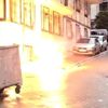 Esenyurt ta yer altı kabloları patladı Esenyurt ta yer altı kabloları patladı