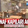 İstanbul'da esnaf kapıları açtı