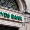 Cameron, Lloyds Bank hisselerinin satışını planlıyor Cameron, Lloyds Bank hisselerinin satışını planlıyor
