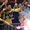Fenerbahçeli taraftarlar Galatasaray forması yaktı!