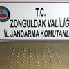Cezaevi bahçesine poşetle uyuşturucu atan şüpheli tutuklandı Cezaevi bahçesine poşetle uyuşturucu atan şüpheli tutuklandı