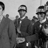 Erdal Eren'in annesi hayatını kaybetti Erdal Eren'in annesi hayatını kaybetti