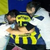 Üstü bezle kapatılan Lefter heykeline Fenerbahçe forması giydirildi