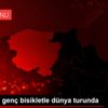 İki Alman genç bisikletle dünya turunda İki Alman genç bisikletle dünya turunda