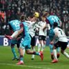Beşiktaş son dakikada yıkıldı Beşiktaş son dakikada yıkıldı