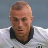 Beşiktaş'ta Gökhan Töre ve Tolga Zengin'in alacakları ödendi Beşiktaş'ta Gökhan Töre ve Tolga Zengin'in alacakları ödendi