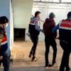 İzmir'de terör operasyonu: 2 gözaltı İzmir'de terör operasyonu: 2 gözaltı
