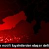 Narenciye motifli kıyafetlerden oluşan defile