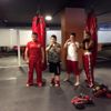 Wushu antrenörlerinin siyah kuşak sevinci Wushu antrenörlerinin siyah kuşak sevinci