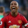 Ashley Young'ın sözleşmesi 1 yıl uzatıldı Ashley Young'ın sözleşmesi 1 yıl uzatıldı