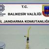 Balıkesir'de jandarmadan uyuşturucu operasyonu! Balıkesir'de jandarmadan uyuşturucu operasyonu!