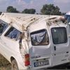 Manisa'da minibüsün devrildi: Biri bebek, 5 kişi yaralandı