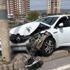 Kaza yapan sürücü, otomobili bırakıp kaçtı Kaza yapan sürücü, otomobili bırakıp kaçtı