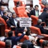 Foto Galeri: Meclis'teki tarihi oylamada Hz. Muhammed'li protesto Foto Galeri: Meclis'teki tarihi oylamada Hz. Muhammed'li protesto