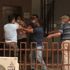 Noterde anlaşamayan taraflar tekmeli yumruklu kavga etti