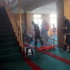 Camide soyunup kendini yakmak istedi