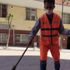 Zeytinburnu’nda bir temizlik görevlisi bina yıkılmadan önce çevredekileri uzaklaştırmış Zeytinburnu’nda bir temizlik görevlisi bina yıkılmadan önce çevredekileri uzaklaştırmış