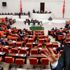 Şentop masaya yumruğunu vurmuş