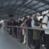 Metrobüslerde sosyal mesafesiz yolculuk