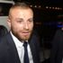Gökhan Töre yeni sevgilisiyle ilk fotoğrafını paylaştı