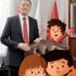 Bakan Selçuk'un sosyal medyası bugün çocuklara emanet