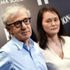 Üvey kızını taciz etmekle suçlanan Woody Allen'ı eşi savundu Üvey kızını taciz etmekle suçlanan Woody Allen'ı eşi savundu
