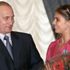 Putin'in ikizlerinin annesi kayboldu Putin'in ikizlerinin annesi kayboldu