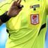 Fenerbahçe, Cüneyt Çakır'a itiraz edince, derbide ibre Fırat Aydınus'a döndü
