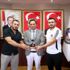 Milli Güreşçiler, Başkan Yanmaz ı ziyaret etti Milli Güreşçiler, Başkan Yanmaz ı ziyaret etti
