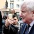 Almanya İçişleri Bakanı Seehofer: Silah sahipleri psikolojik incelemeden geçsin Almanya İçişleri Bakanı Seehofer: Silah sahipleri psikolojik incelemeden geçsin