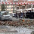 Otelin çatı katındaki duvarı arabaların üstüne düştü Otelin çatı katındaki duvarı arabaların üstüne düştü