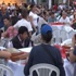 Taksim Meydanı'nda 3 bin kişiye iftar Taksim Meydanı'nda 3 bin kişiye iftar