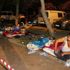 13 kişilik aile hastane otoparkında yatıyor 13 kişilik aile hastane otoparkında yatıyor