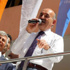 Müezzinoğlu: Kendileri kuş beyinli Müezzinoğlu: Kendileri kuş beyinli