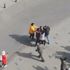 Taksim Meydanı'nda "Fotoğrafımı paylaştın" kavgası Taksim Meydanı'nda "Fotoğrafımı paylaştın" kavgası