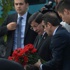 Davutoğlu patlama alanına karanfil bıraktı