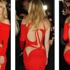 Kate Hudson kırmızı elbisesiyle gecenin yıldızı oldu Kate Hudson kırmızı elbisesiyle gecenin yıldızı oldu