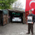 Şehit baba oğlunun emanetine böyle sahip çıktı Şehit baba oğlunun emanetine böyle sahip çıktı