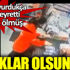 Kadına vurdukça herkes seyretti insanlık ölmüş. Yazıklar olsun Kadına vurdukça herkes seyretti insanlık ölmüş. Yazıklar olsun