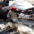Yaralıyı çıkarabilmek için otomobili parçaladılar Yaralıyı çıkarabilmek için otomobili parçaladılar