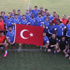 Eto'o ve arkadaşlarından teröre bayraklı tepki
